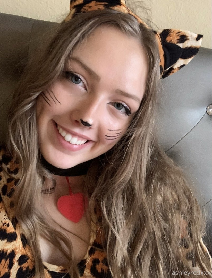 Photo by ashleyredxxx published on October 15,2023 22:42:30 - BestThots