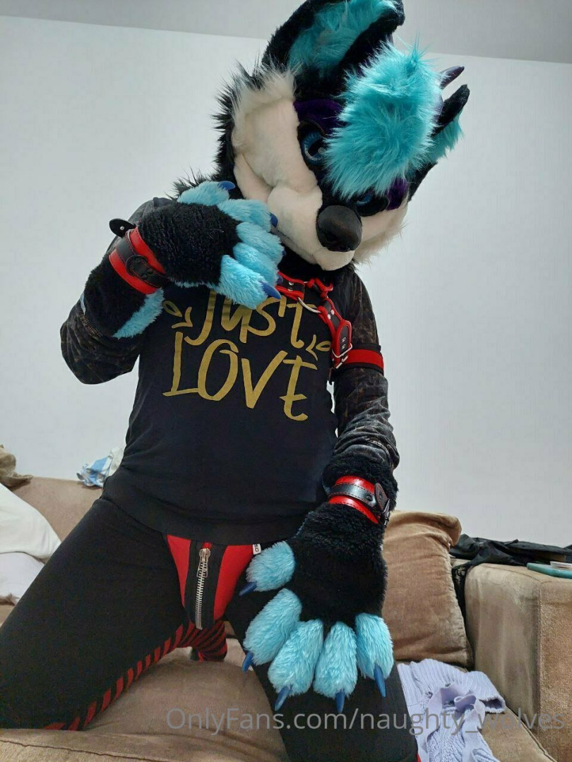 Photo by naughty_wolves published on July 6,2023 09:39:31 - BestThots