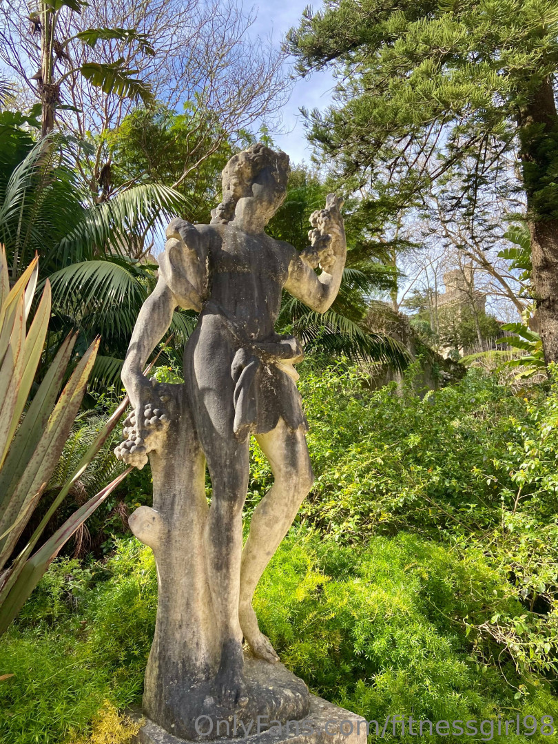 Photo by fitnessgirl98 published on May 27,2023 01:15:21 - BestThots