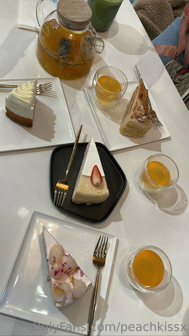 Photo by peachkissx published on June 25,2023 16:56:22 - BestThots