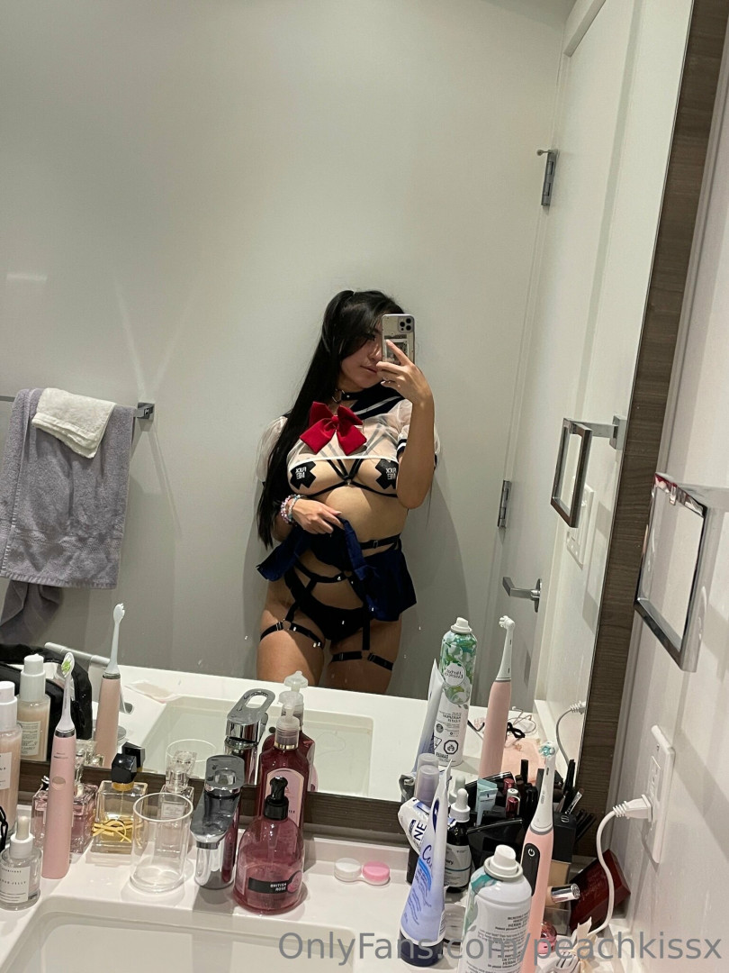 Photo by peachkissx published on June 25,2023 17:05:08 - BestThots