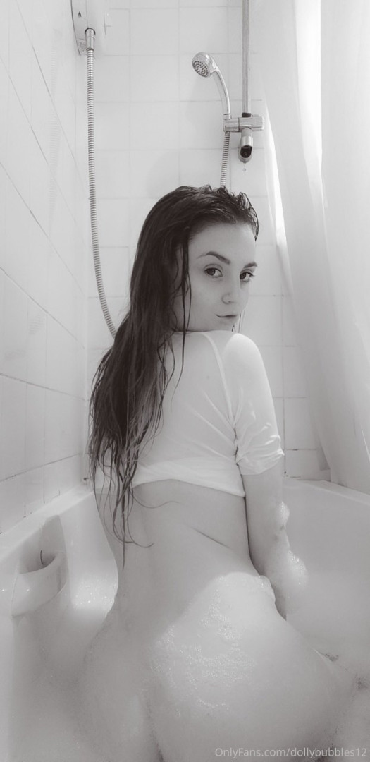 Photo by dollybubbles12 published on October 13,2023 05:19:12 - BestThots