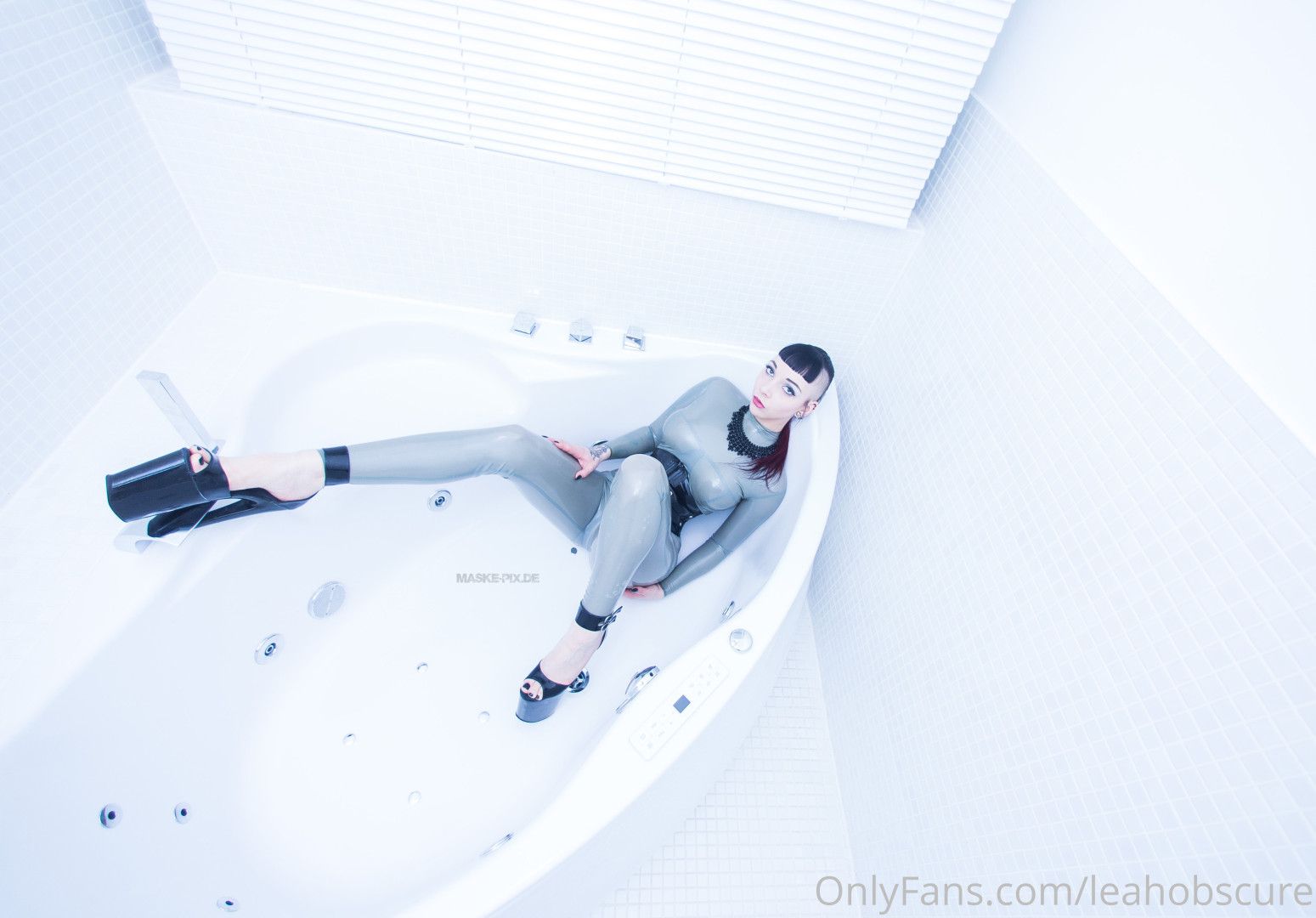 Photo by leahobscure published on October 15,2023 22:21:41 - BestThots