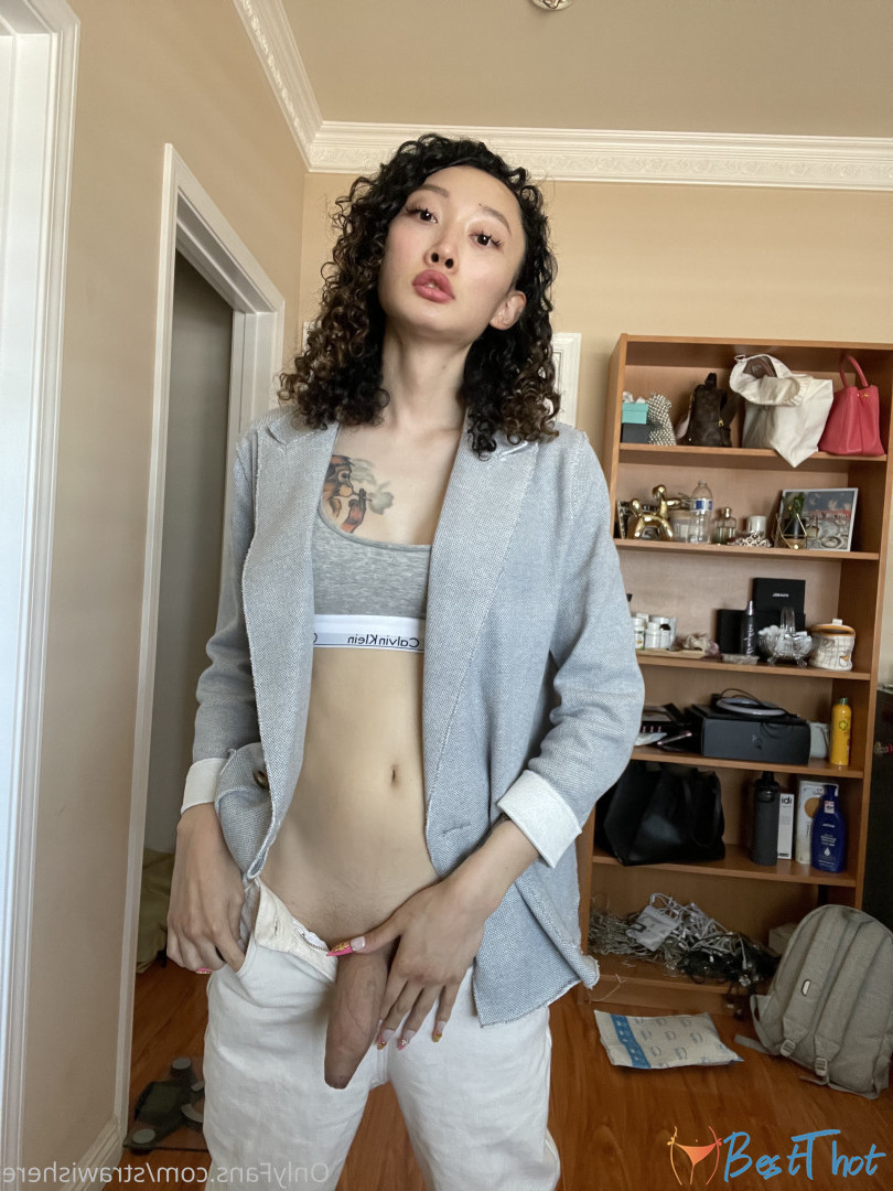 Photo by strawishere published on December 14,2024 09:06:15 - BestThots