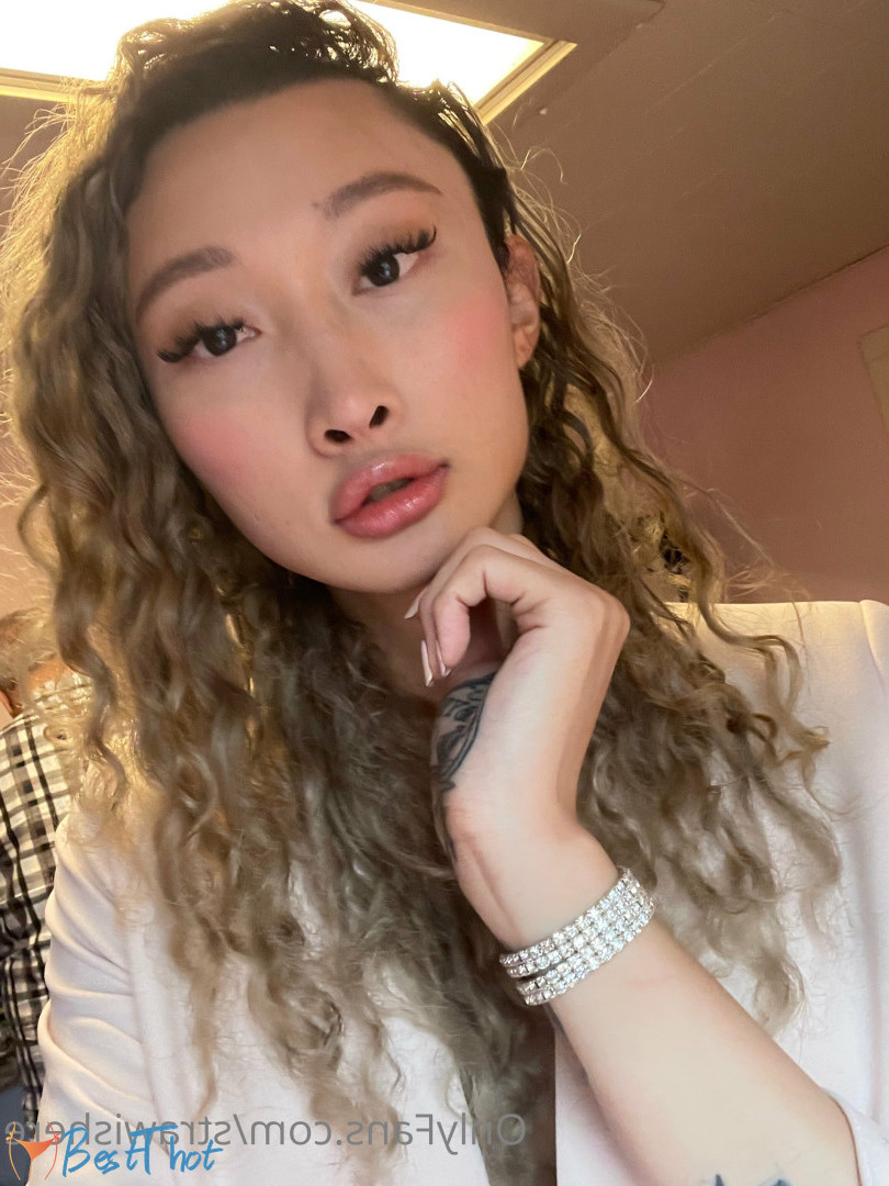 Photo by strawishere published on December 14,2024 10:04:17 - BestThots