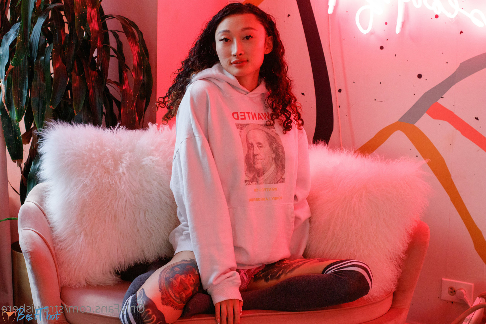 Photo by strawishere published on December 14,2024 11:06:22 - BestThots