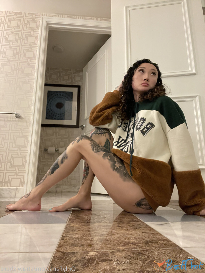 Photo by strawishere published on December 14,2024 12:05:52 - BestThots