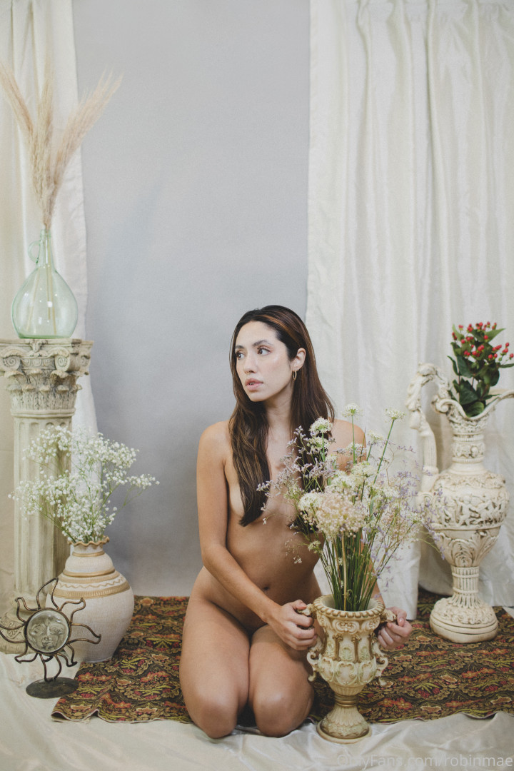 Photo by robinmae published on October 16,2023 02:40:37 - BestThots