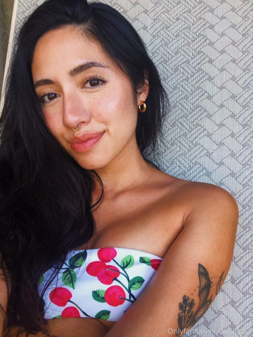 Photo by robinmae published on October 16,2023 03:01:51 - BestThots