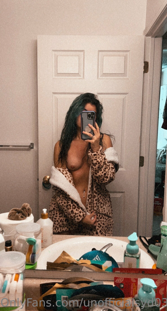 Photo by unofficialsyd03 published on May 16,2023 07:27:54 - BestThots