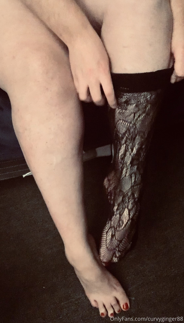 Photo by curvyginger88 published on October 15,2023 06:29:52 - BestThots