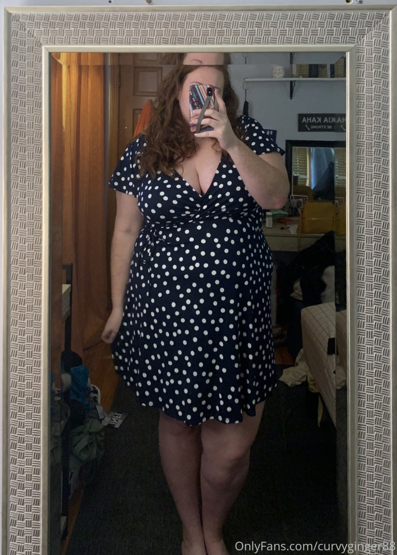 Photo by curvyginger88 published on October 15,2023 06:33:13 - BestThots