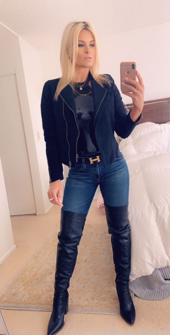 Photo by alliseasydney published on November 20,2023 08:36:32 - BestThots