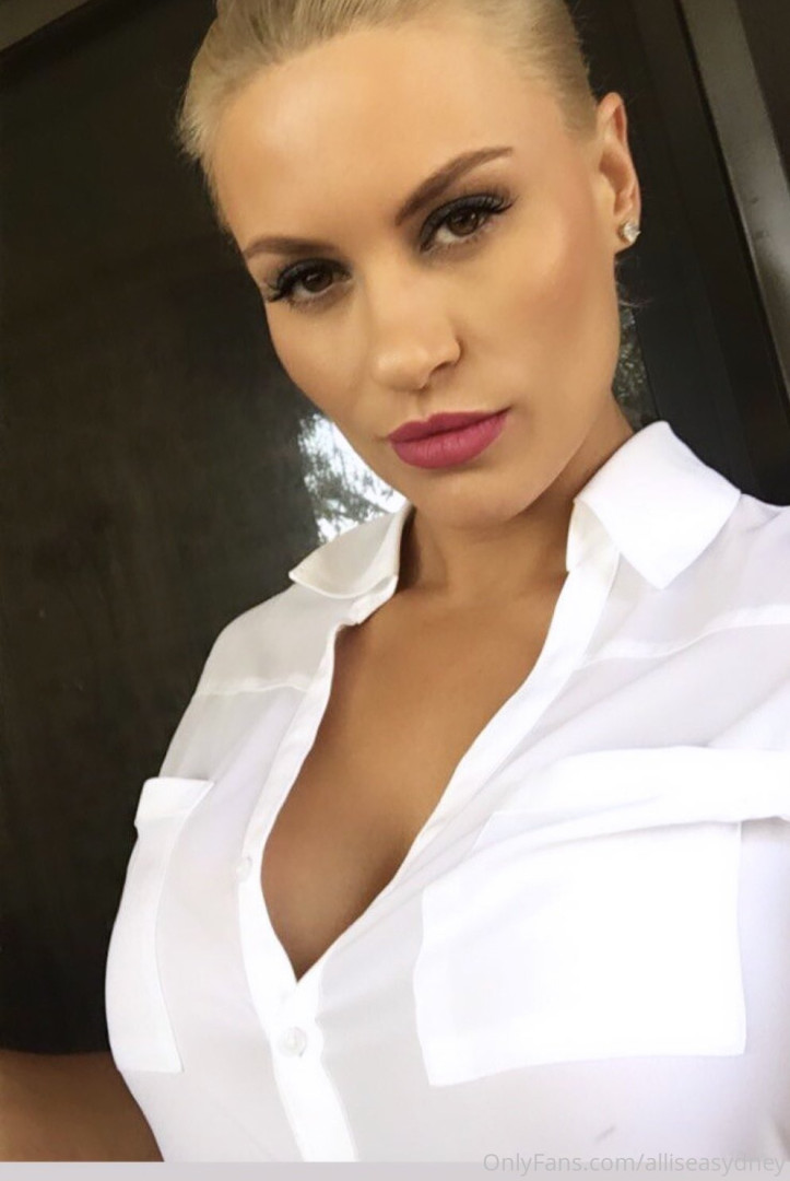 Photo by alliseasydney published on November 20,2023 08:37:10 - BestThots