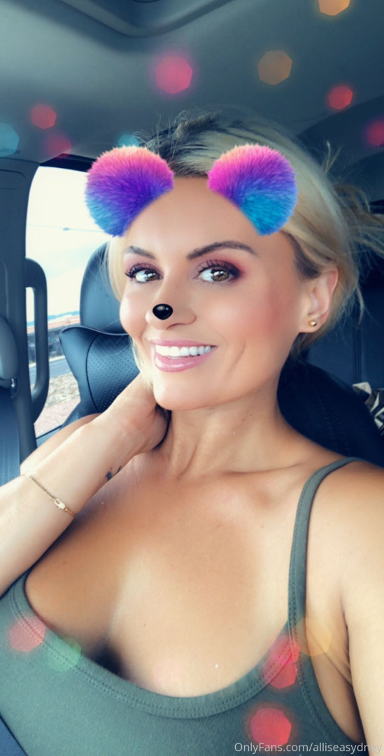 Photo by alliseasydney published on November 20,2023 08:37:31 - BestThots