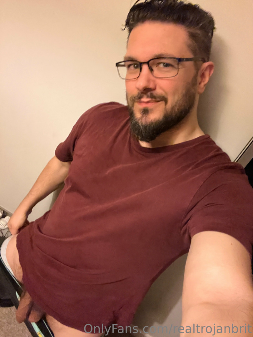 Photo by realtrojanbrit published on July 4,2023 22:32:45 - BestThots