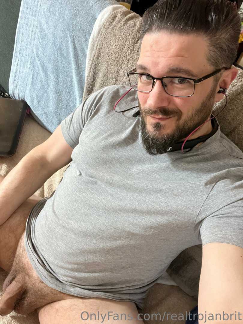 Photo by realtrojanbrit published on July 4,2023 22:36:51 - BestThots