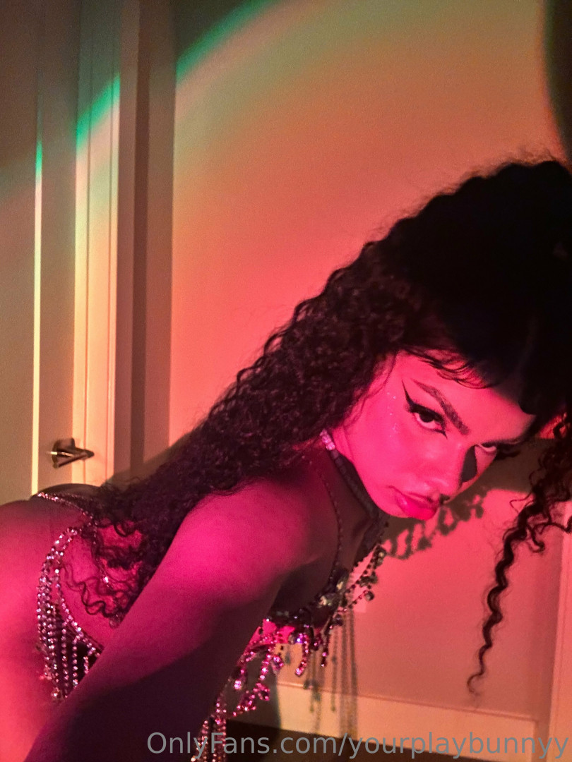 Photo by yourplaybunnyy published on July 24,2023 23:00:13 - BestThots