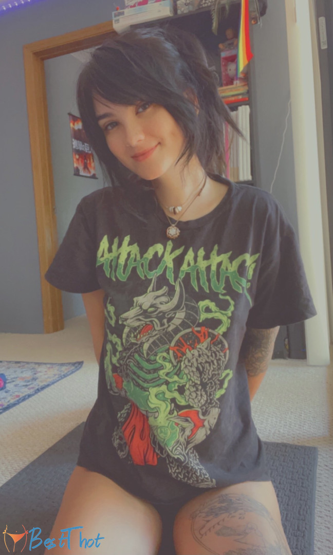 Photo by thephoqueen published on December 17,2024 16:07:16 - BestThots