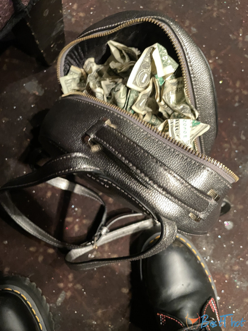 Photo by thephoqueen published on December 17,2024 18:08:09 - BestThots