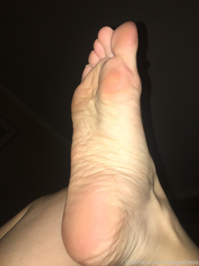 Photo by alyagoddess published on June 21,2023 22:47:59 - BestThots