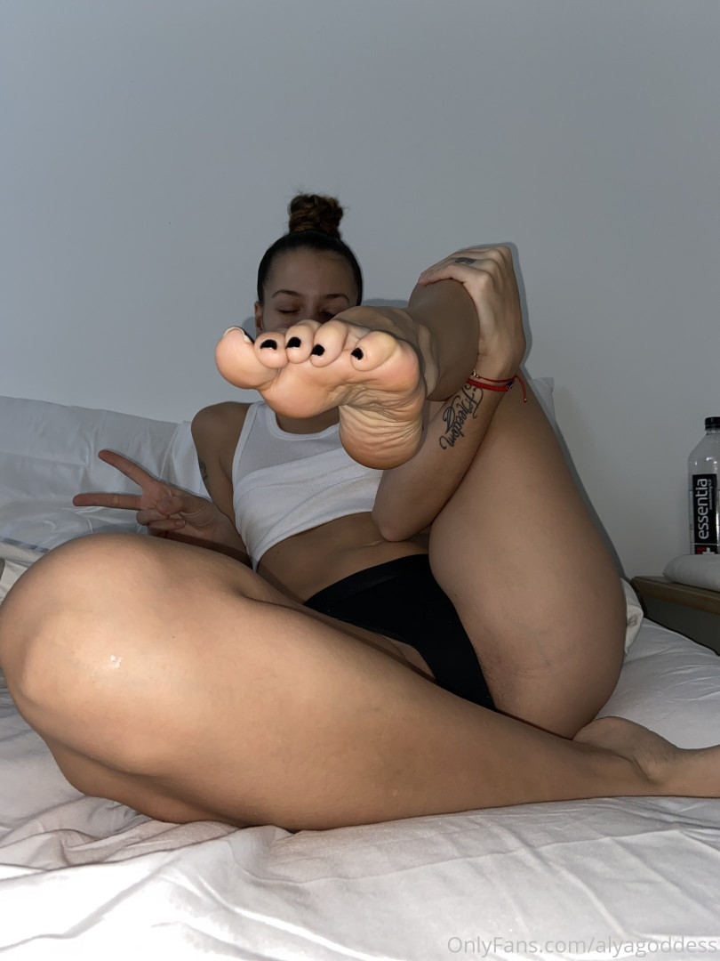 Photo by alyagoddess published on June 22,2023 00:44:59 - BestThots