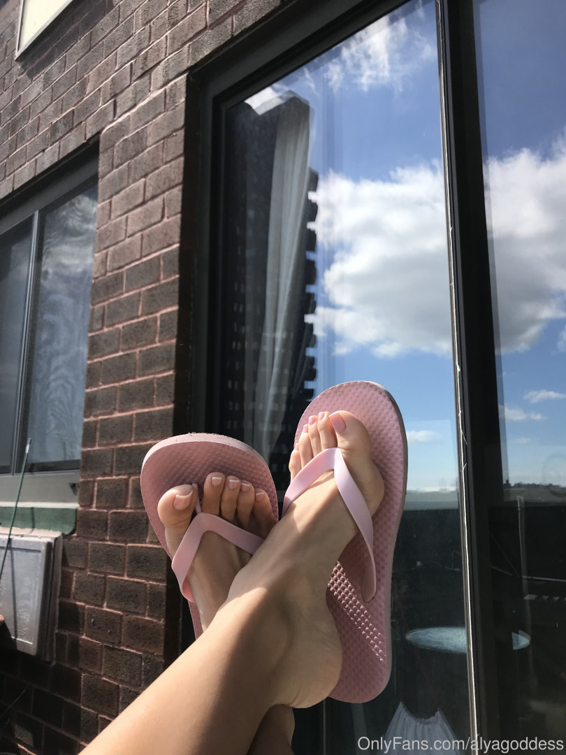 Photo by alyagoddess published on June 22,2023 00:45:27 - BestThots