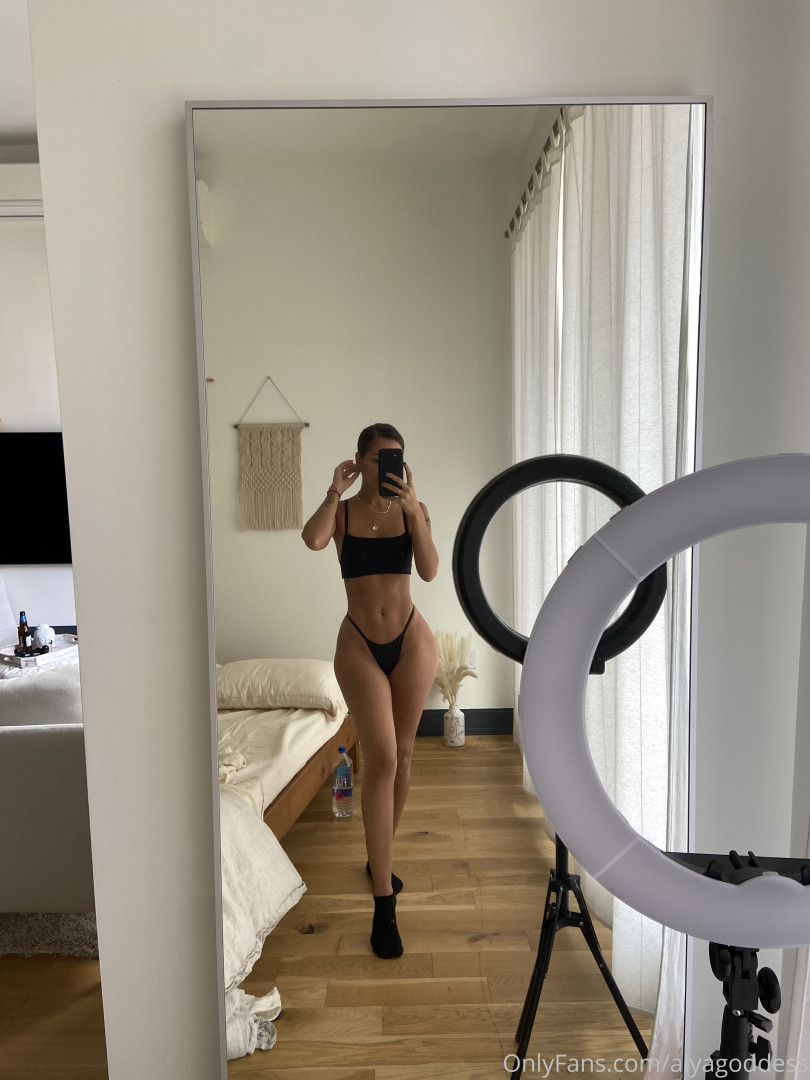 Photo by alyagoddess published on June 22,2023 00:51:12 - BestThots