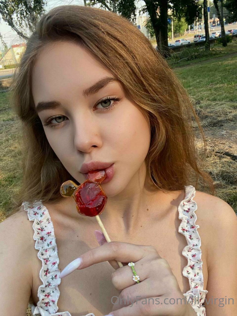 Photo by lil_virgin published on August 3,2023 19:07:30 - BestThots