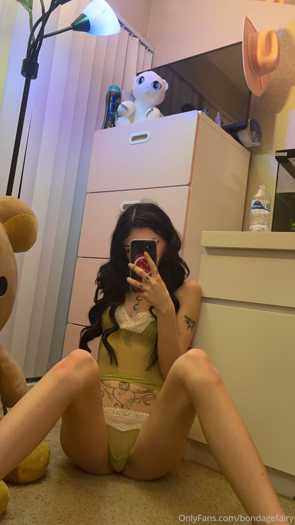 Photo by b00b1e published on October 16,2023 18:44:52 - BestThots
