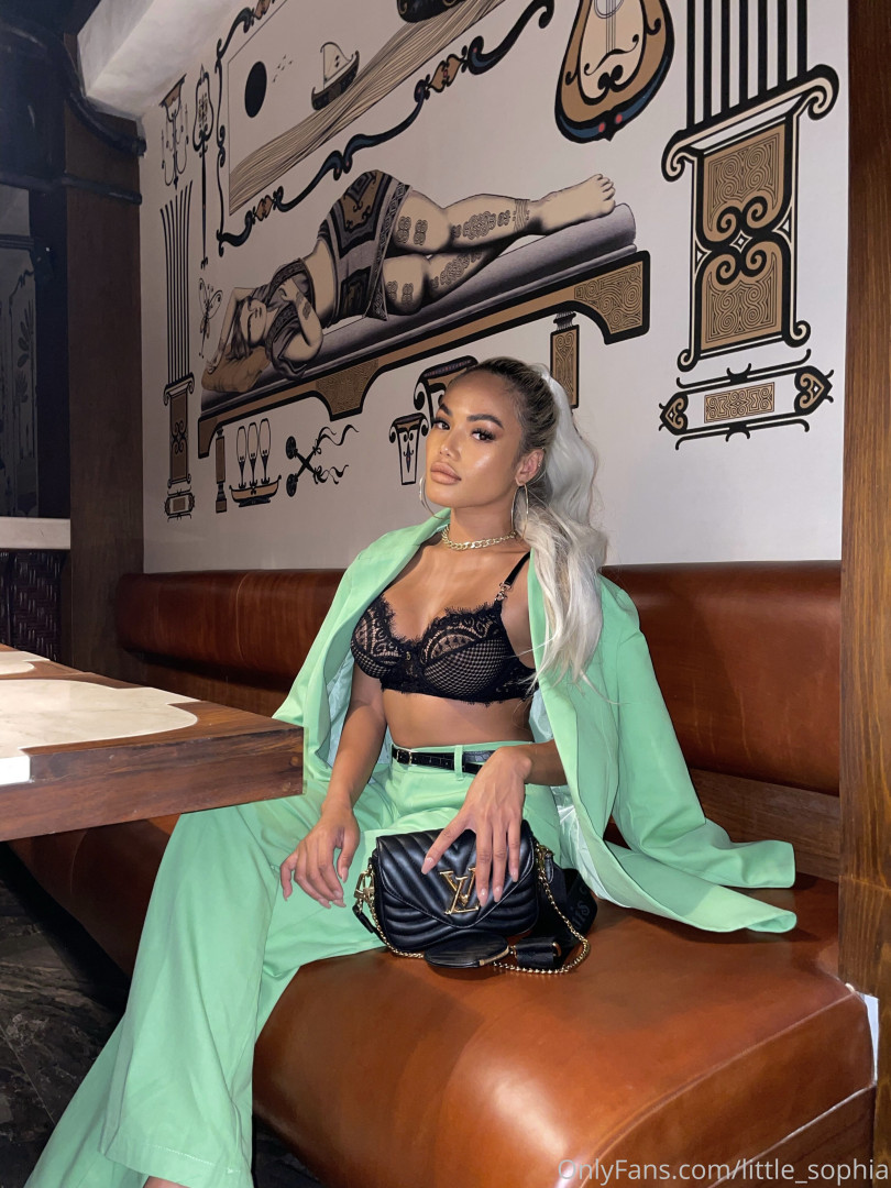 Photo by little_sophia published on August 7,2023 08:12:45 - BestThots