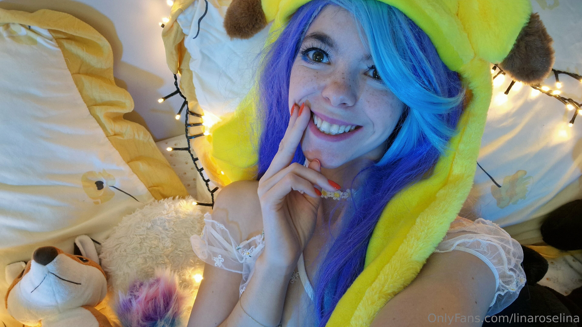 Photo by linaroselina published on May 22,2023 16:55:57 - BestThots