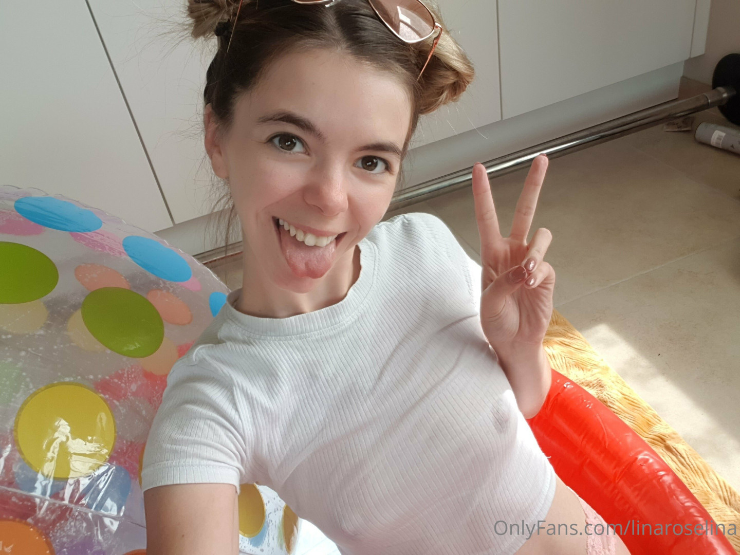 Photo by linaroselina published on May 22,2023 16:57:32 - BestThots