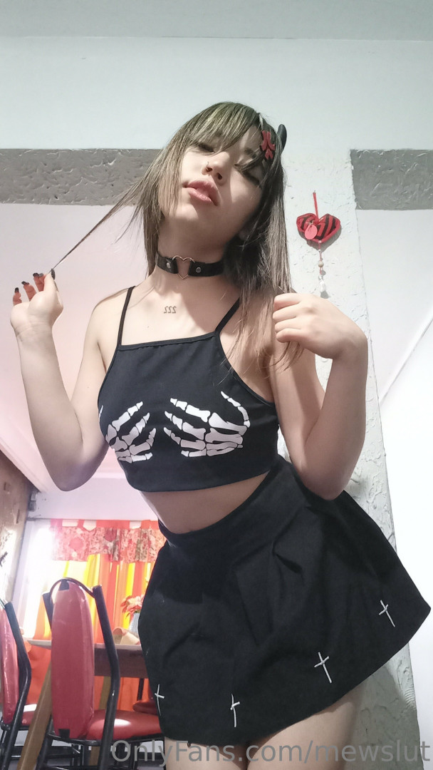 Photo by mewslut published on May 21,2023 09:56:24 - BestThots