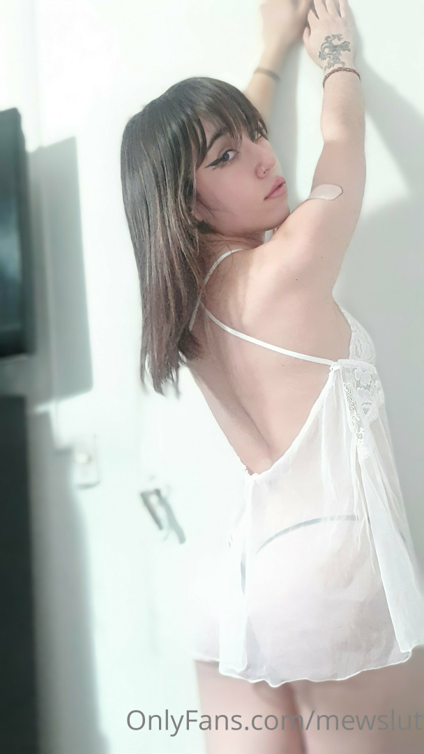 Photo by mewslut published on May 21,2023 10:04:06 - BestThots