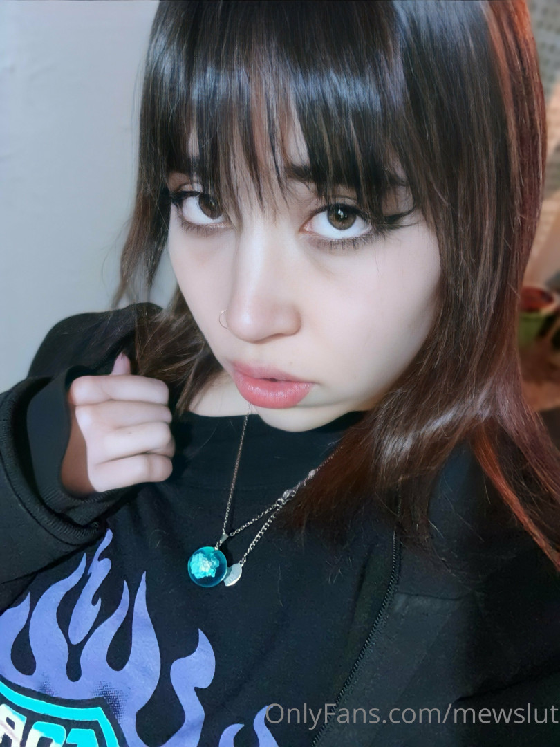 Photo by mewslut published on May 21,2023 10:05:19 - BestThots