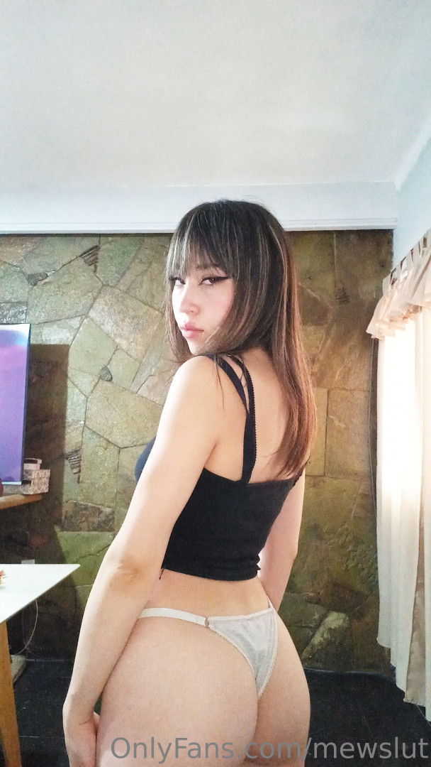 Photo by mewslut published on May 21,2023 10:05:28 - BestThots