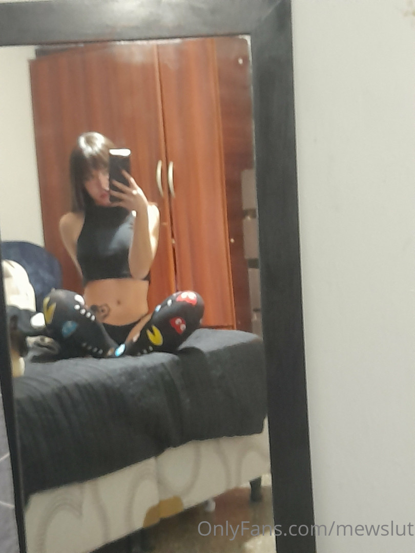 Photo by mewslut published on May 21,2023 10:06:16 - BestThots