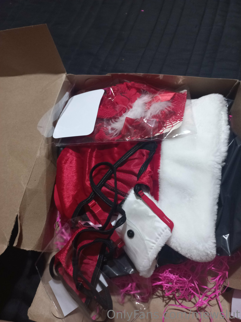 Photo by mewslut published on May 21,2023 10:07:43 - BestThots