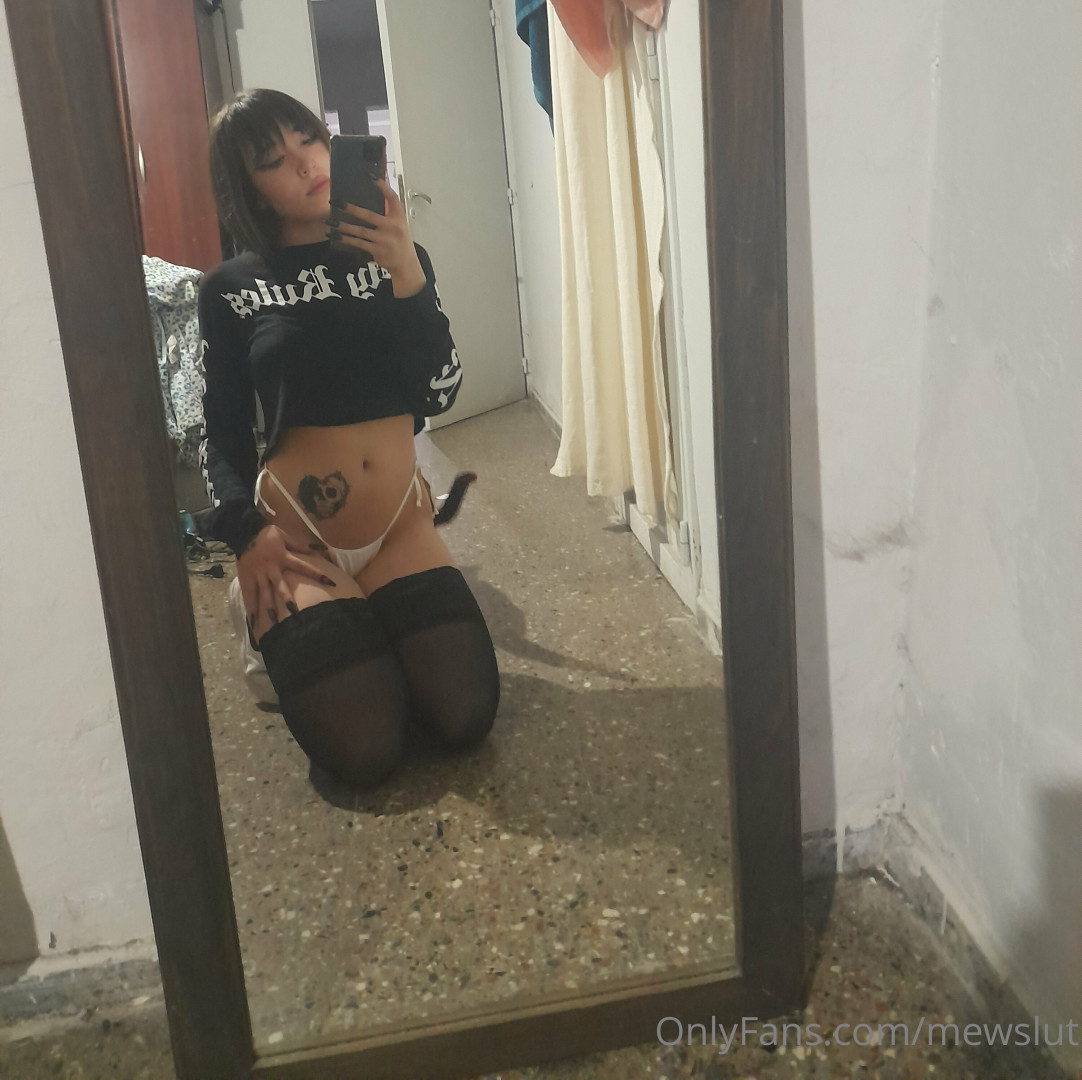 Photo by mewslut published on May 21,2023 10:11:11 - BestThots