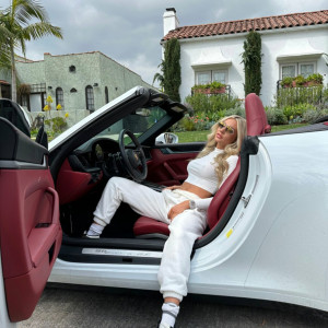 alexacollins #6198321