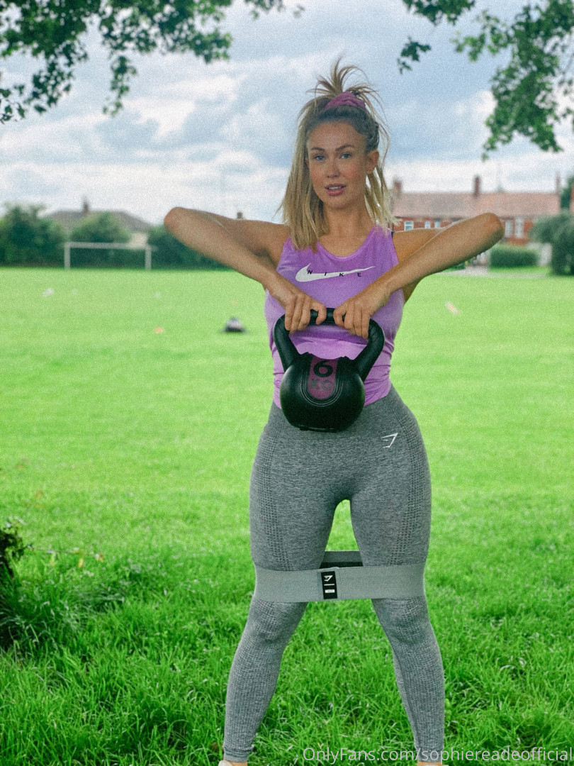 Photo by sophiereadeofficial published on May 17,2023 18:24:23 - BestThots