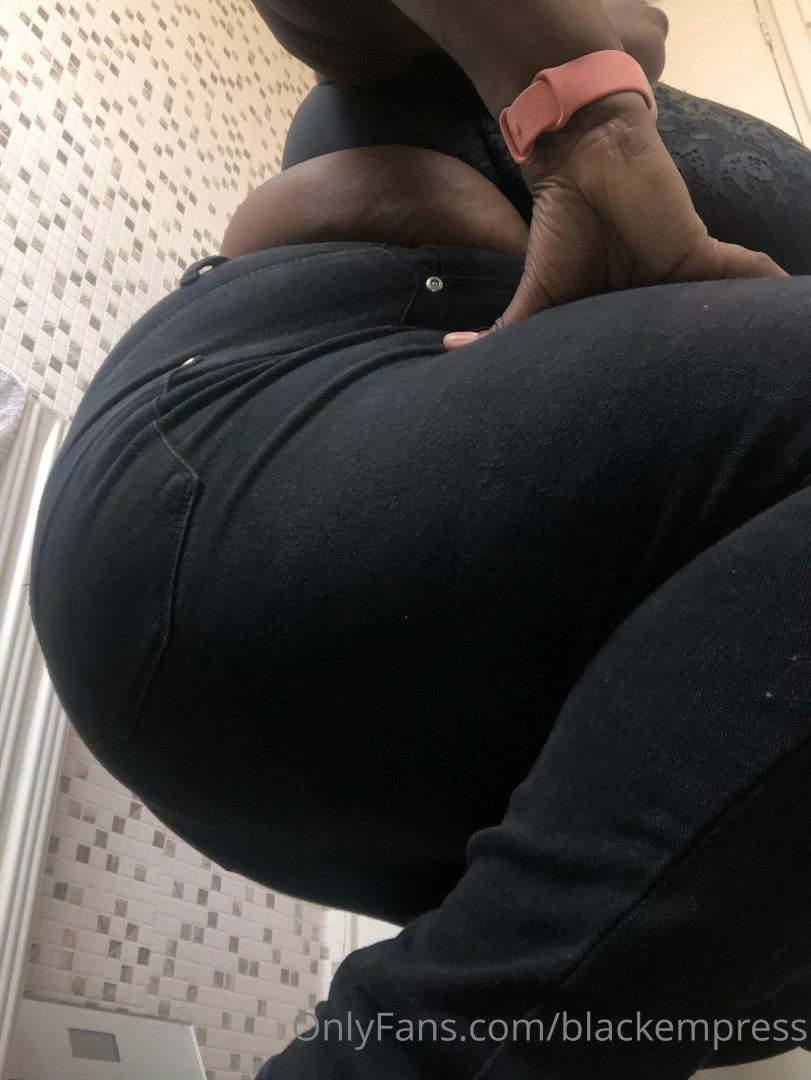 Photo by blackempress published on October 16,2023 08:47:54 - BestThots