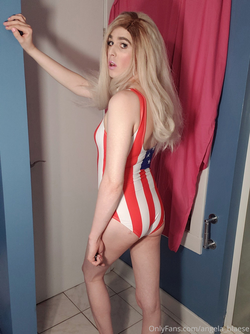 Photo by angela_allure published on November 21,2023 14:25:39 - BestThots