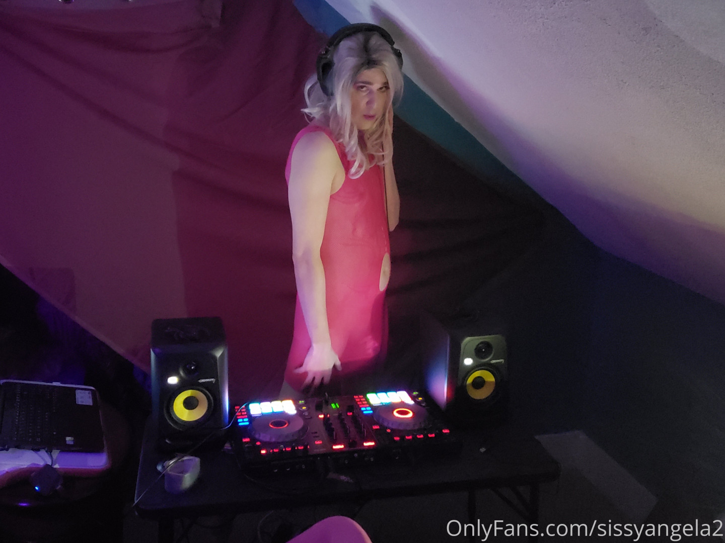 Photo by angela_allure published on November 21,2023 14:29:26 - BestThots