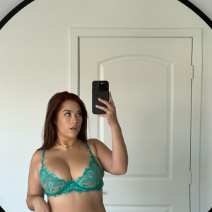azalialexi #8688636