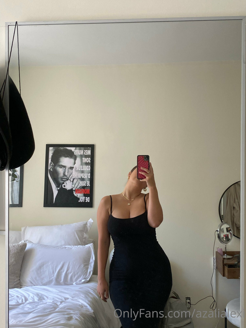 Photo by azalialexi published on November 29,2023 13:19:50 - BestThots