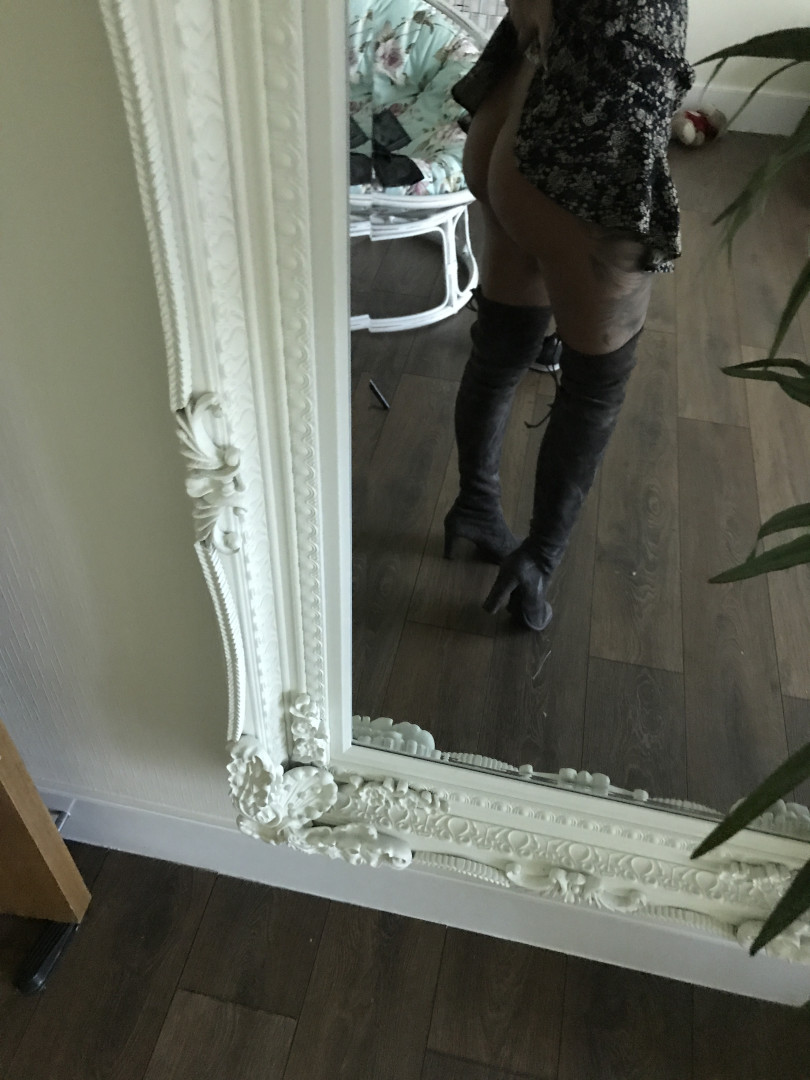 Photo by staceysaranxxx published on October 16,2023 05:54:27 - BestThots