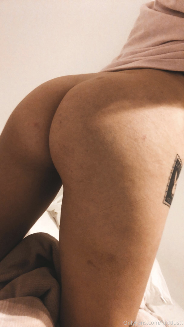 Photo by fukklustt published on October 16,2023 18:50:42 - BestThots