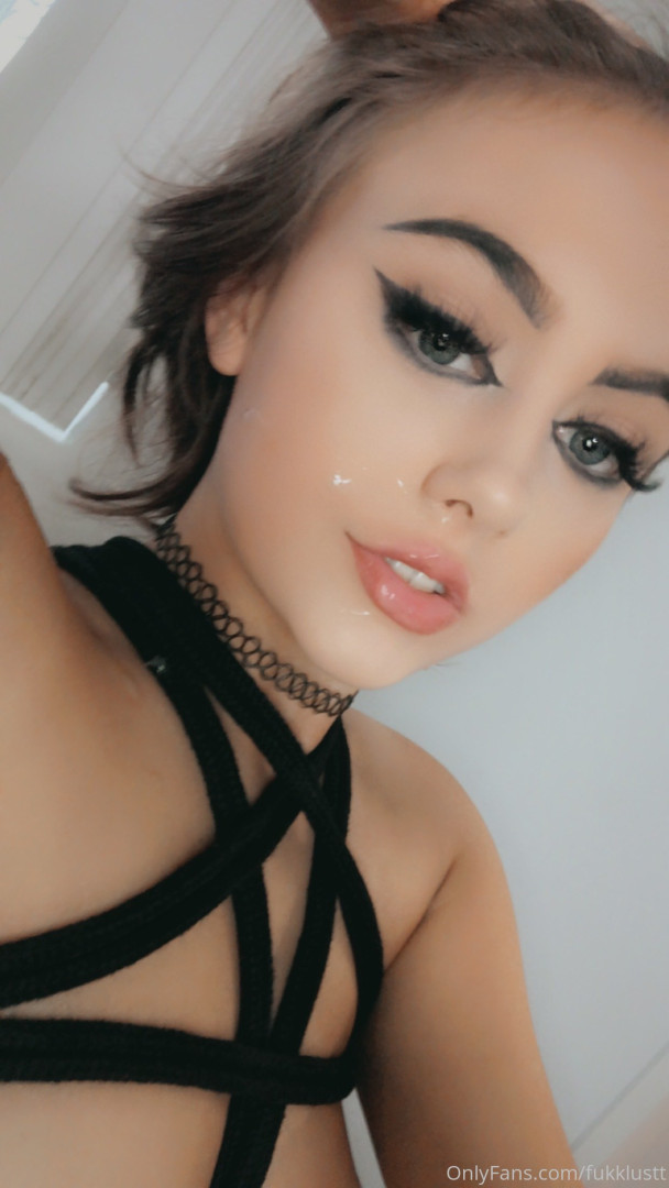 Photo by fukklustt published on October 16,2023 19:24:23 - BestThots